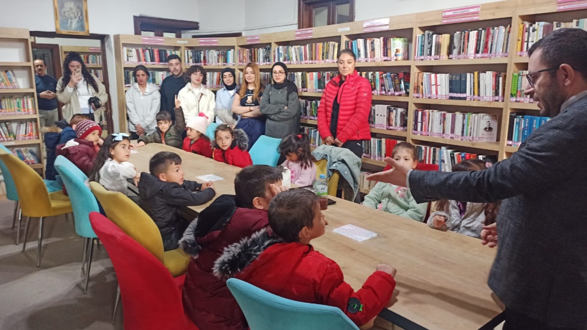 BOR KÜTÜPHANEDE HAYAT BULUYOR' PROJESİNDE BİZ DE VARIZ